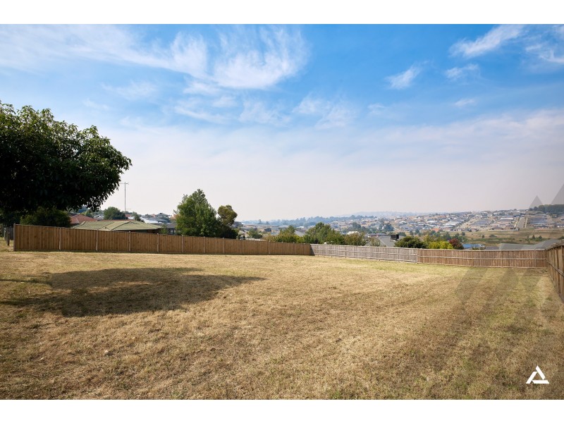 4 Gerrard Street, Drouin VIC 3818