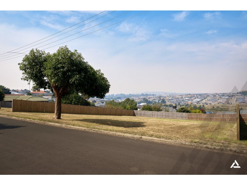 4 Gerrard Street, Drouin VIC 3818