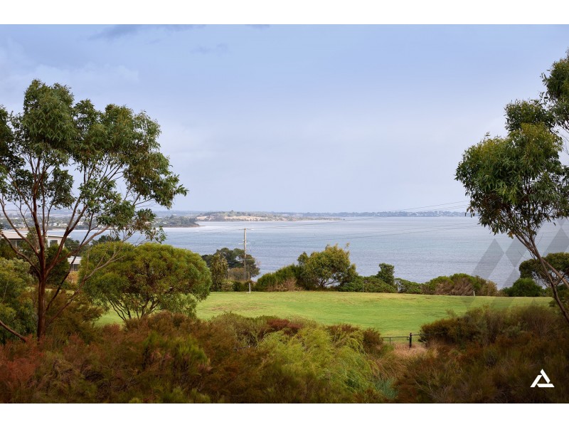 110/17 Potters Hill Road, San Remo VIC 3925