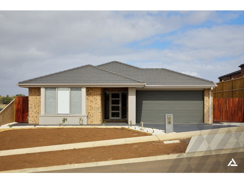 30 Sunnybrook Avenue, Warragul VIC 3820