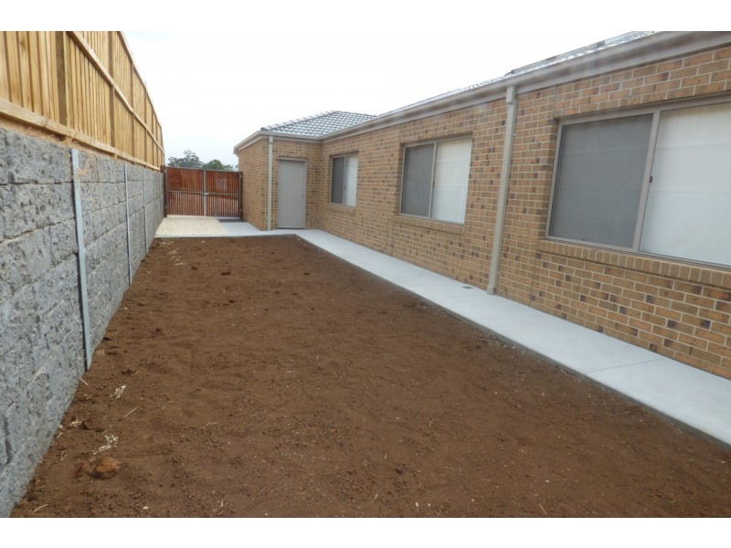 30 Sunnybrook Avenue, Warragul VIC 3820