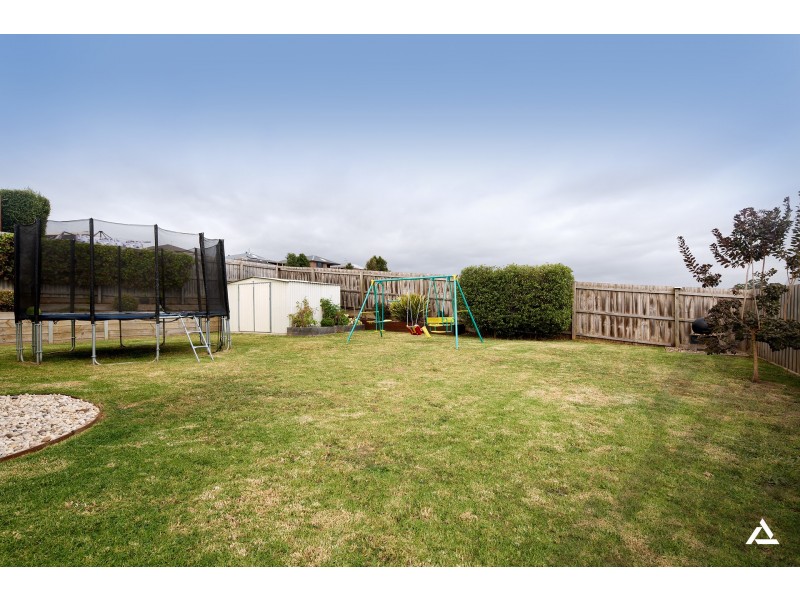 25 Rimfire Avenue, Drouin VIC 3818