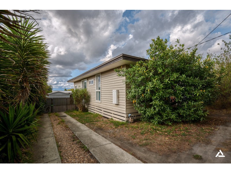 4 Richard Street, Moe VIC 3825