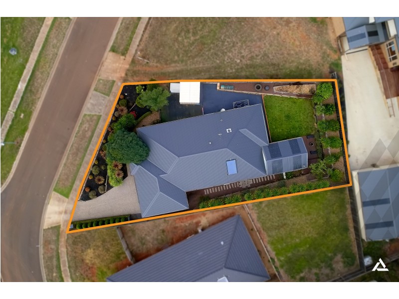 6 Melzak Way, Warragul VIC 3820