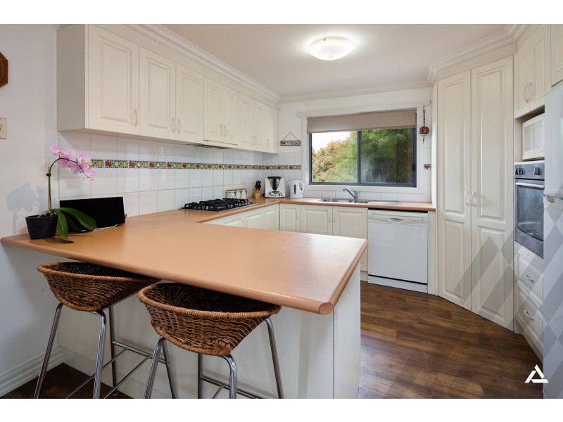 98 Stoddarts Road, Warragul VIC 3820