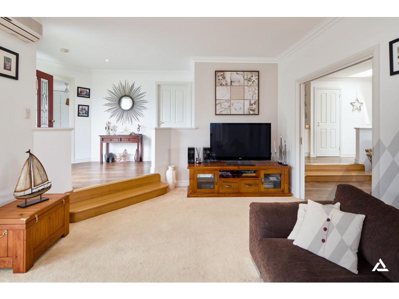 98 Stoddarts Road, Warragul VIC 3820