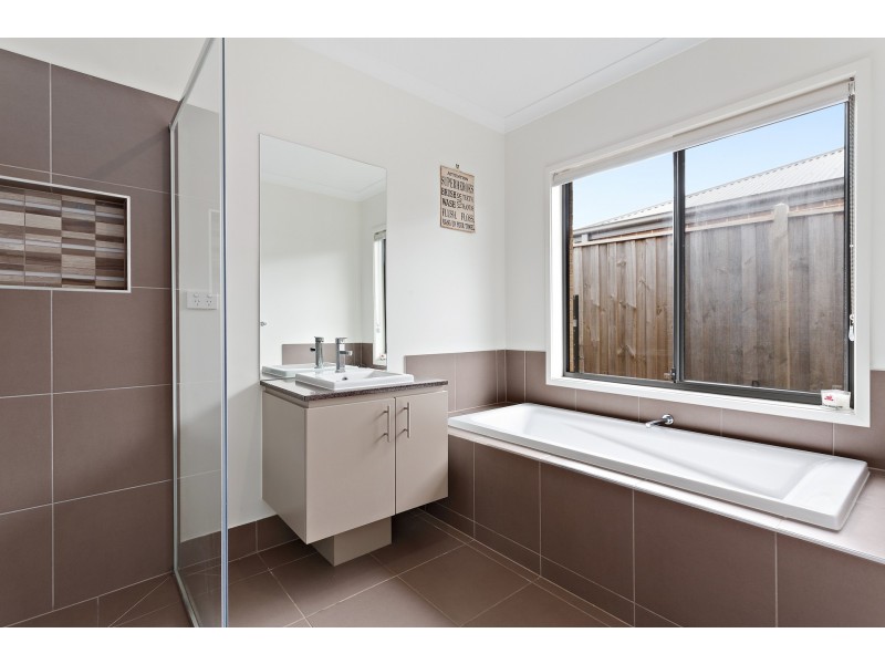 21 Crole Drive, Warragul VIC 3820