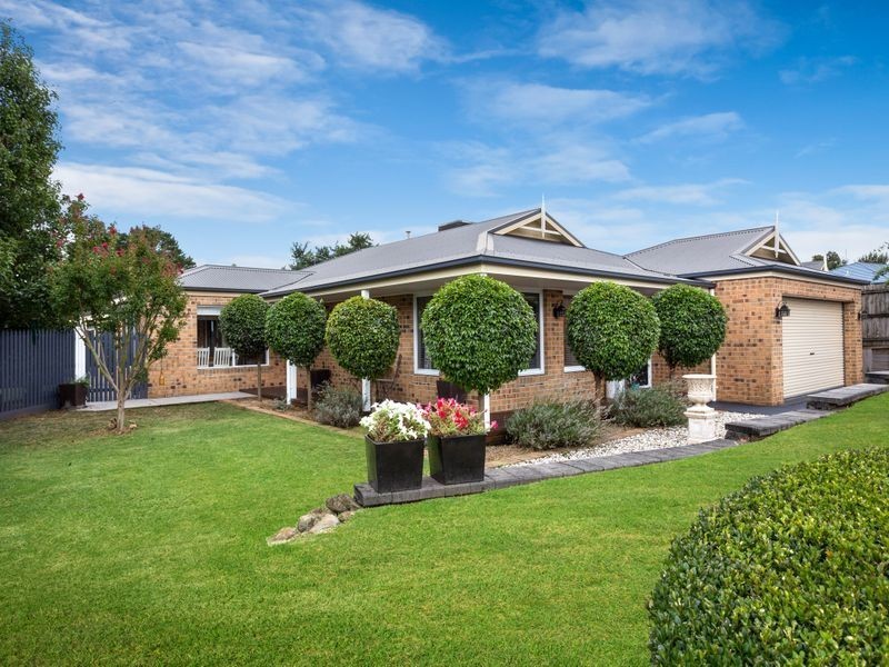 1 Picadilly Court, Drouin VIC 3818