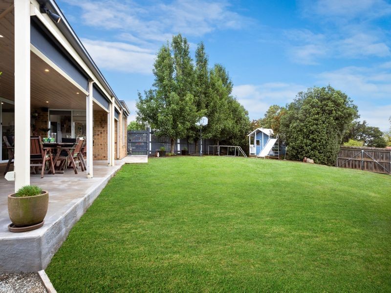 1 Picadilly Court, Drouin VIC 3818