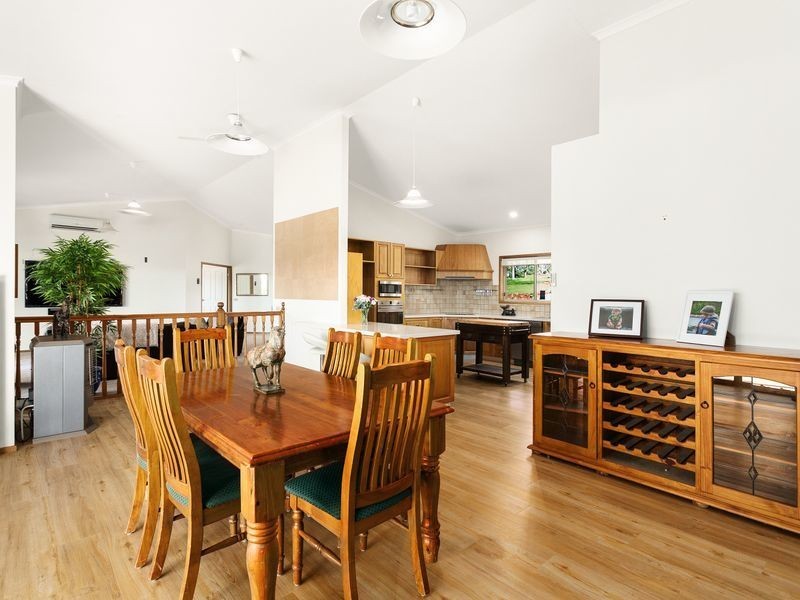 18 Greenland Drive, Drouin VIC 3818