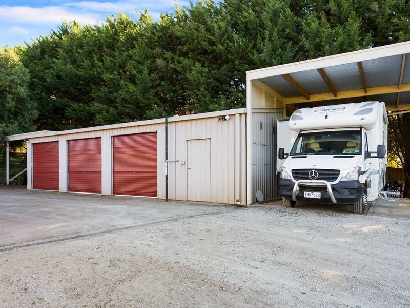 18 Greenland Drive, Drouin VIC 3818