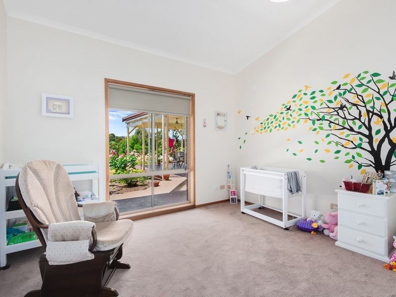 18 Greenland Drive, Drouin VIC 3818