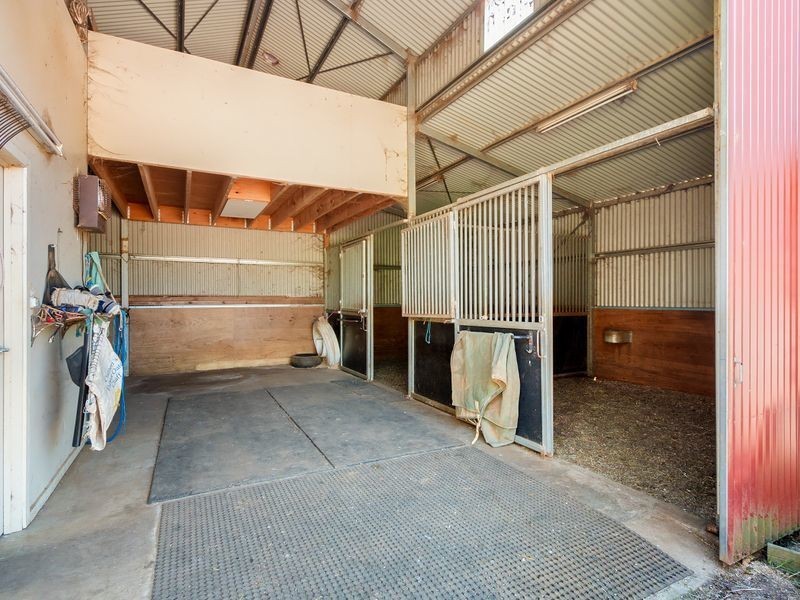 18 Greenland Drive, Drouin VIC 3818