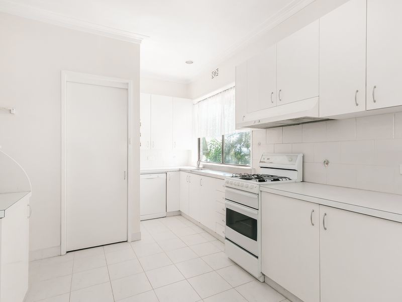 10 Lampard Road, Drouin VIC 3818