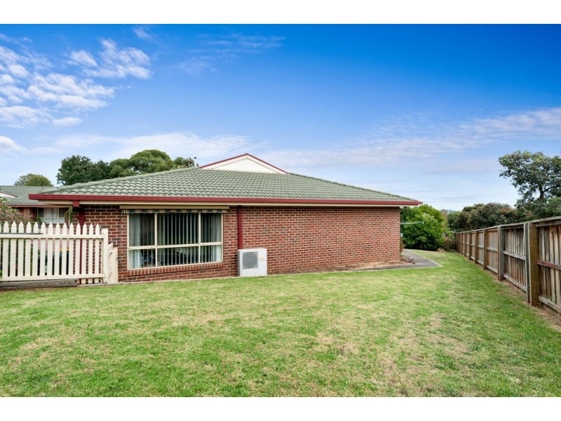 21 Flax Mill Close, Drouin VIC 3818