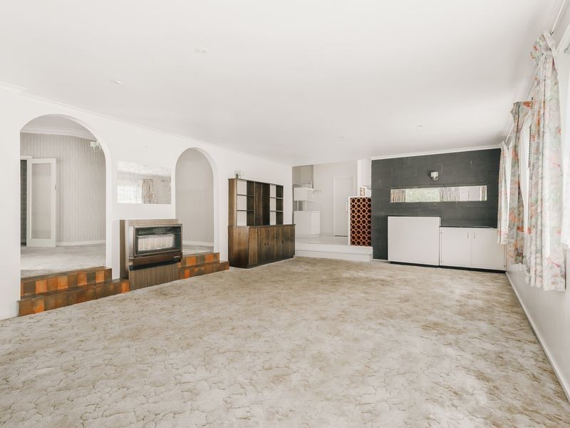 10 Lampard Road, Drouin VIC 3818