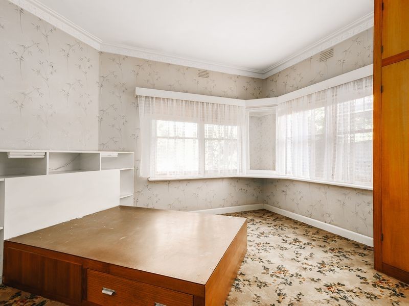 10 Lampard Road, Drouin VIC 3818