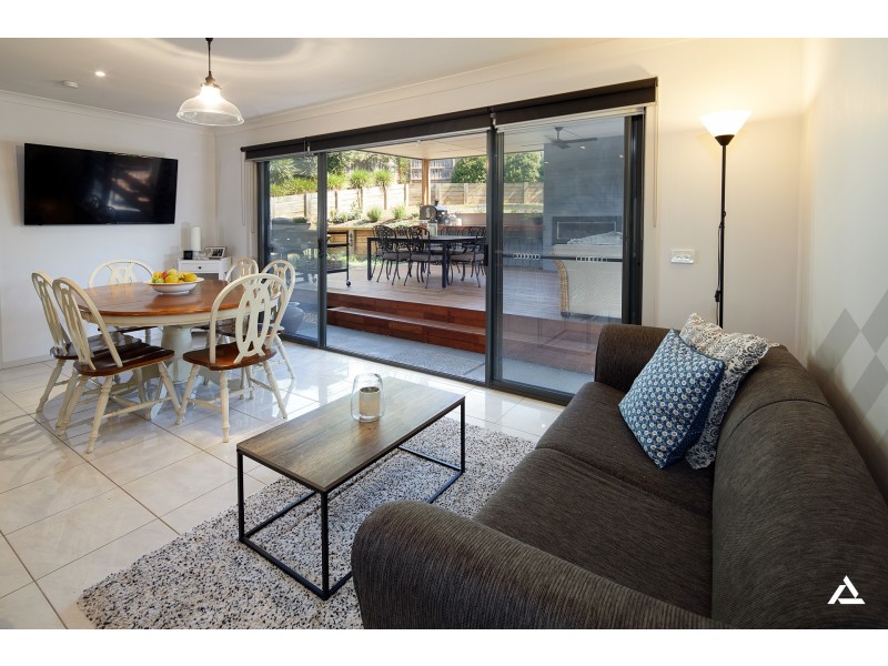 24 McMillan Drive, Warragul VIC 3820