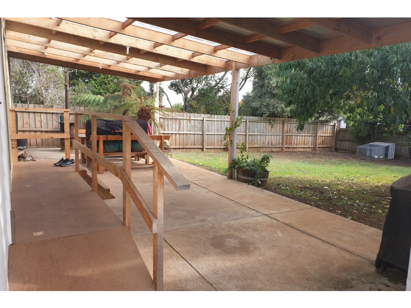 53 Lardner Road, Drouin VIC 3818