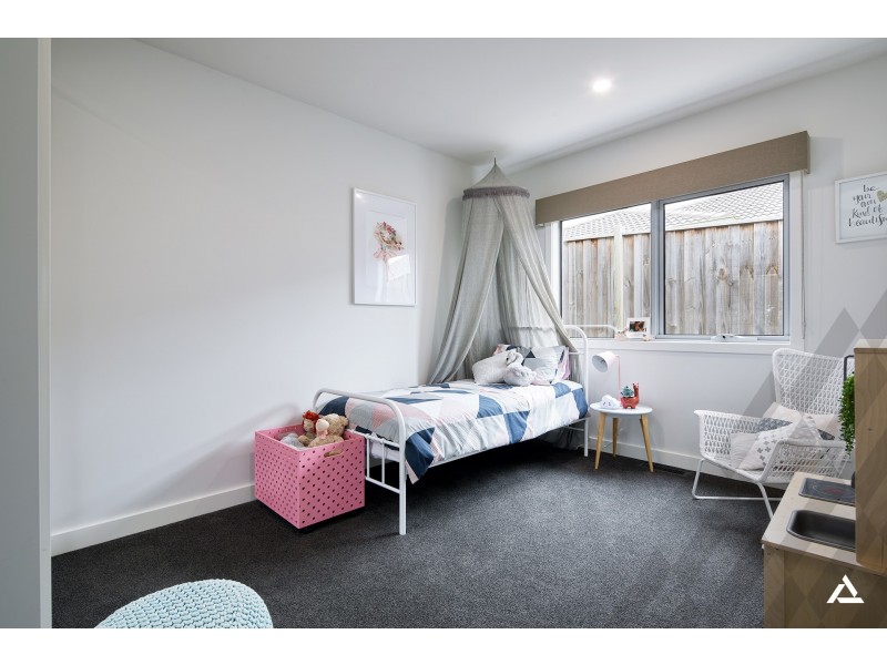 47 Empire Avenue, Drouin VIC 3818