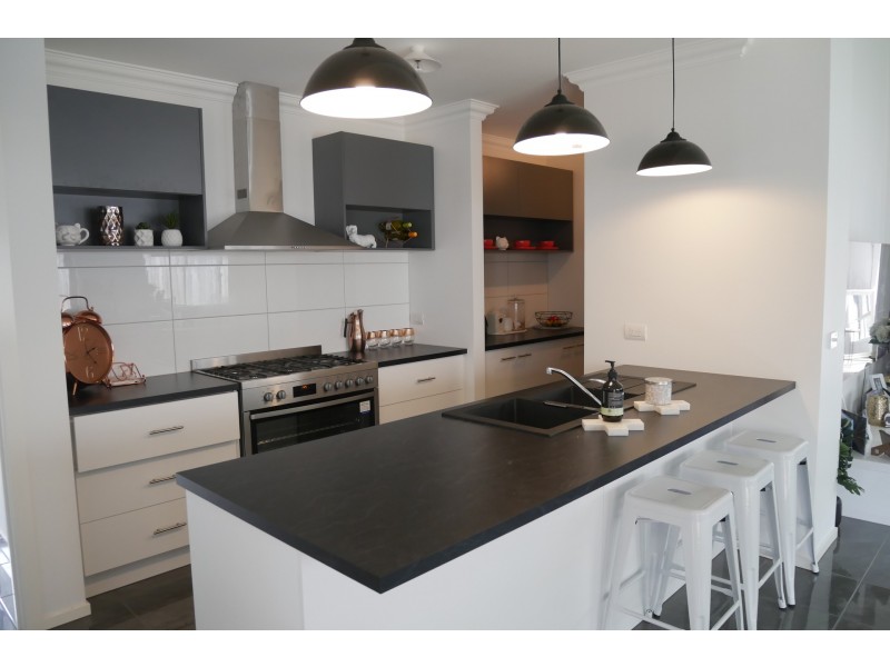 3 Sunridge Avenue, Warragul VIC 3820