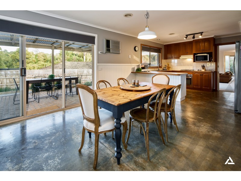 14 Ellen Close, Warragul VIC 3820