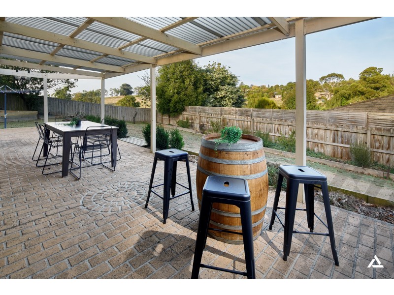 14 Ellen Close, Warragul VIC 3820