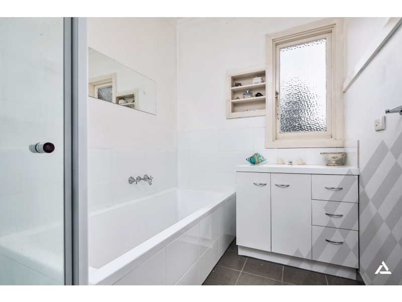 2 Ronalds Court, Drouin VIC 3818