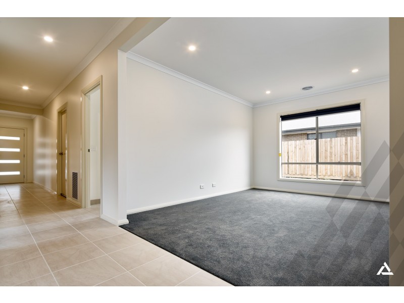 9 Gabriella Way, Korumburra VIC 3950