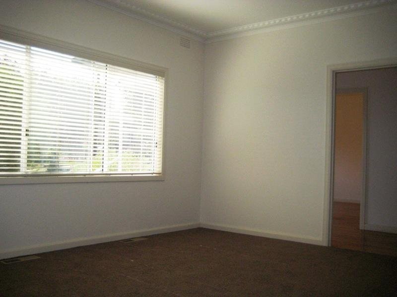 36 Kent Street, Warragul VIC 3820