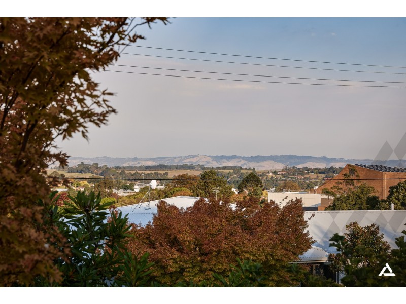 9 Highclere Street, Warragul VIC 3820