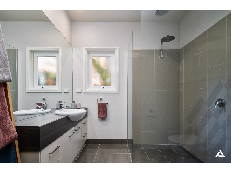 23a King Street, Warragul VIC 3820