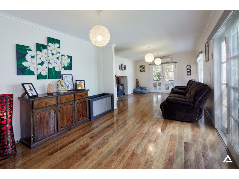 94 McNeilly Road, Drouin VIC 3818