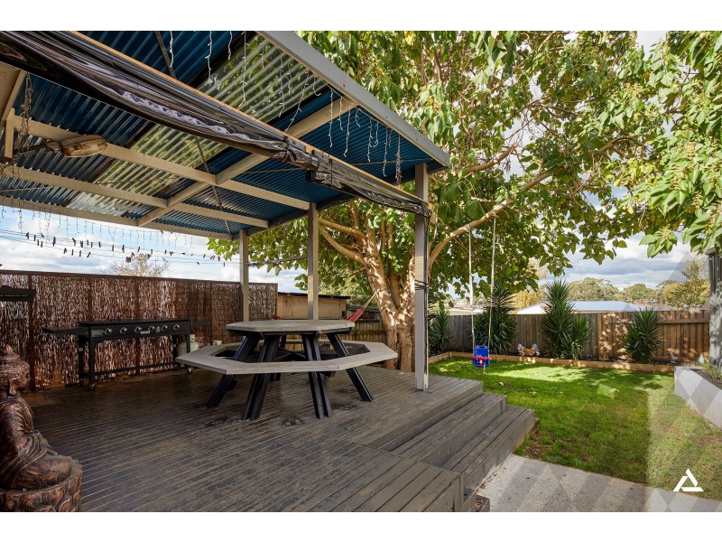 94 McNeilly Road, Drouin VIC 3818