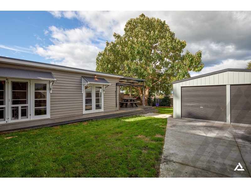 94 McNeilly Road, Drouin VIC 3818