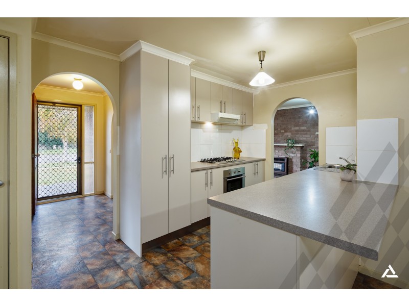 42 Stoddarts Road, Warragul VIC 3820