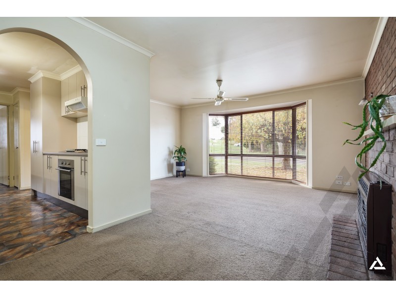 42 Stoddarts Road, Warragul VIC 3820