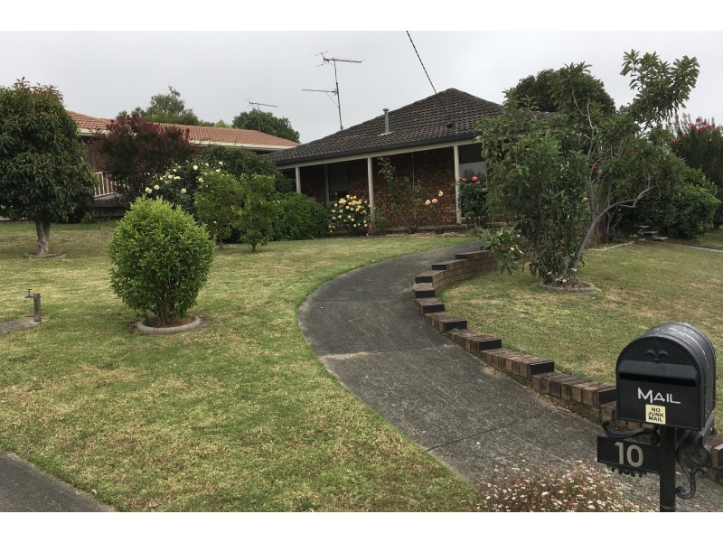 10 McCulloch Avenue, Warragul VIC 3820