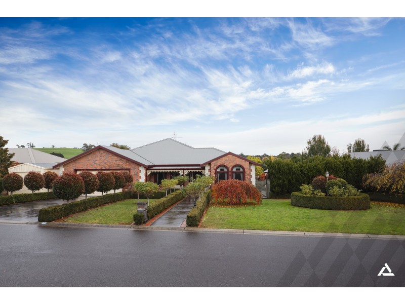 12 Arthurs Drive, Warragul VIC 3820