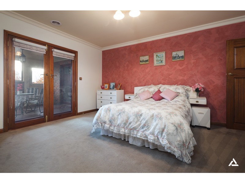 12 Arthurs Drive, Warragul VIC 3820