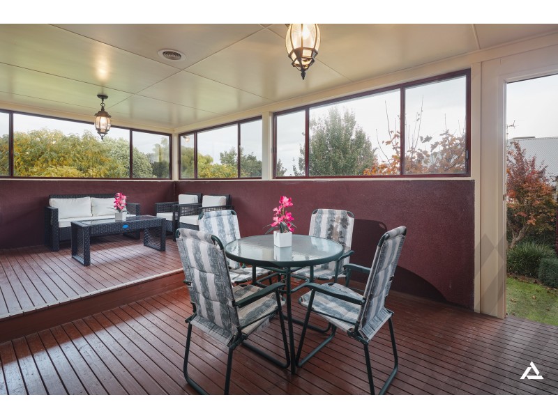 12 Arthurs Drive, Warragul VIC 3820