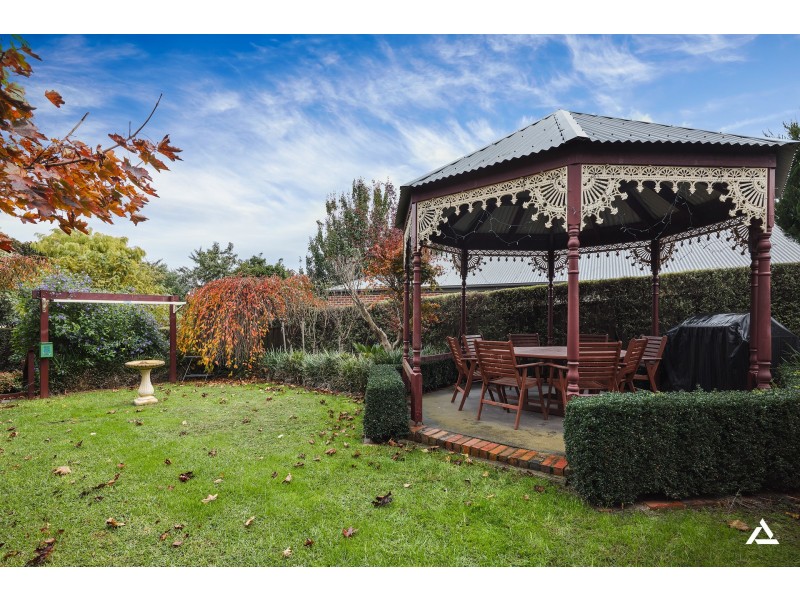 12 Arthurs Drive, Warragul VIC 3820