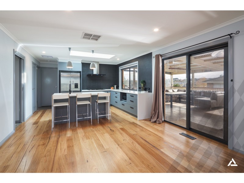 37 Darnum Street, Drouin VIC 3818