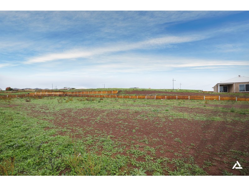 39 Bexley Boulevard, Drouin VIC 3818