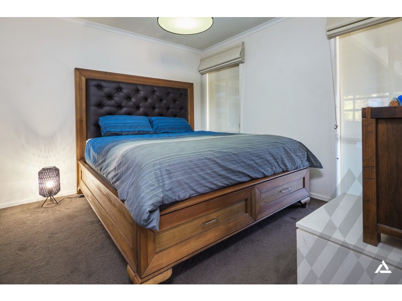 8 Bright Court, Drouin VIC 3818