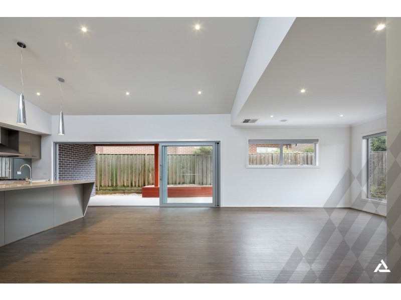 12 Cedarwood Drive, Warragul VIC 3820