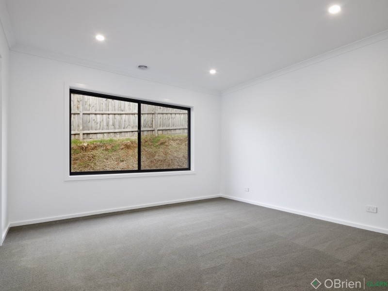 8 Ebony Court, Warragul VIC 3820