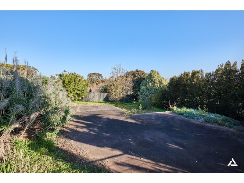 2A Pearson Road, Drouin VIC 3818