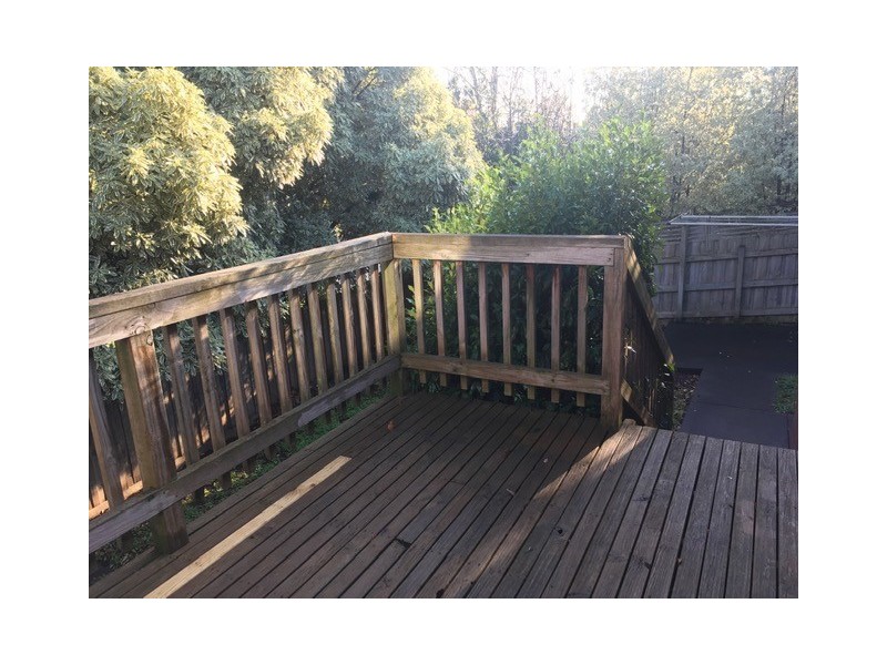 2/15 Balmoral Crescent, Drouin VIC 3818