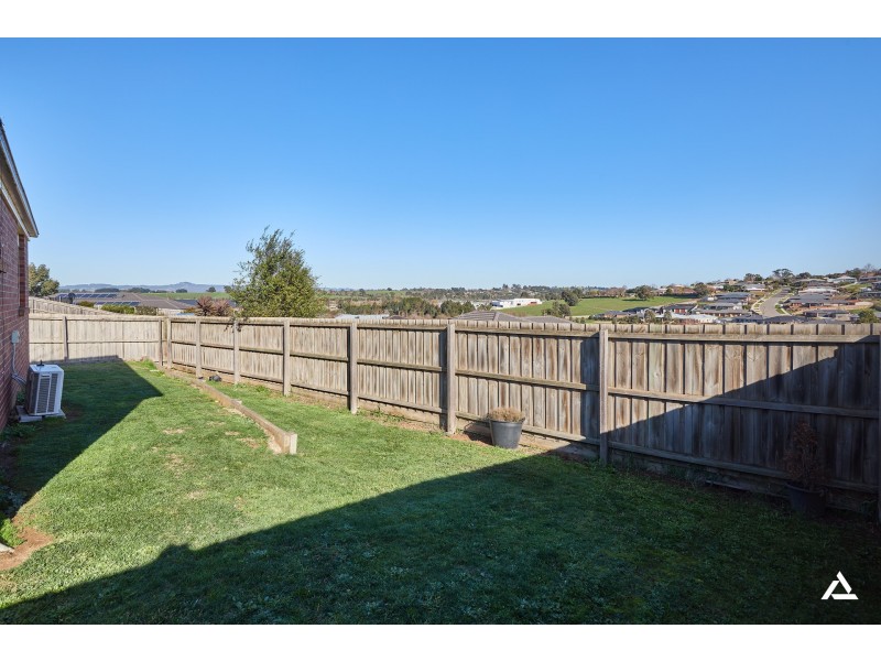 20 Bladen Street, Warragul VIC 3820